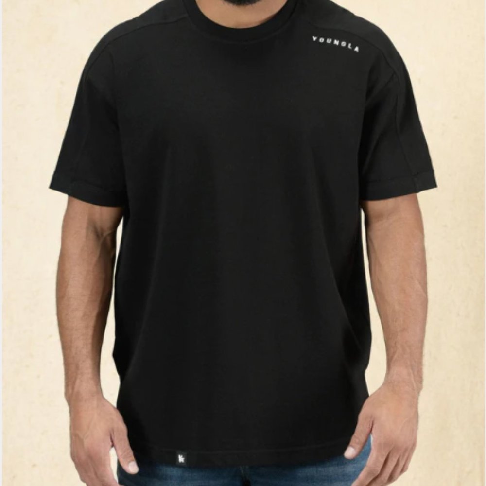 Youngla Offset Shortsleeves